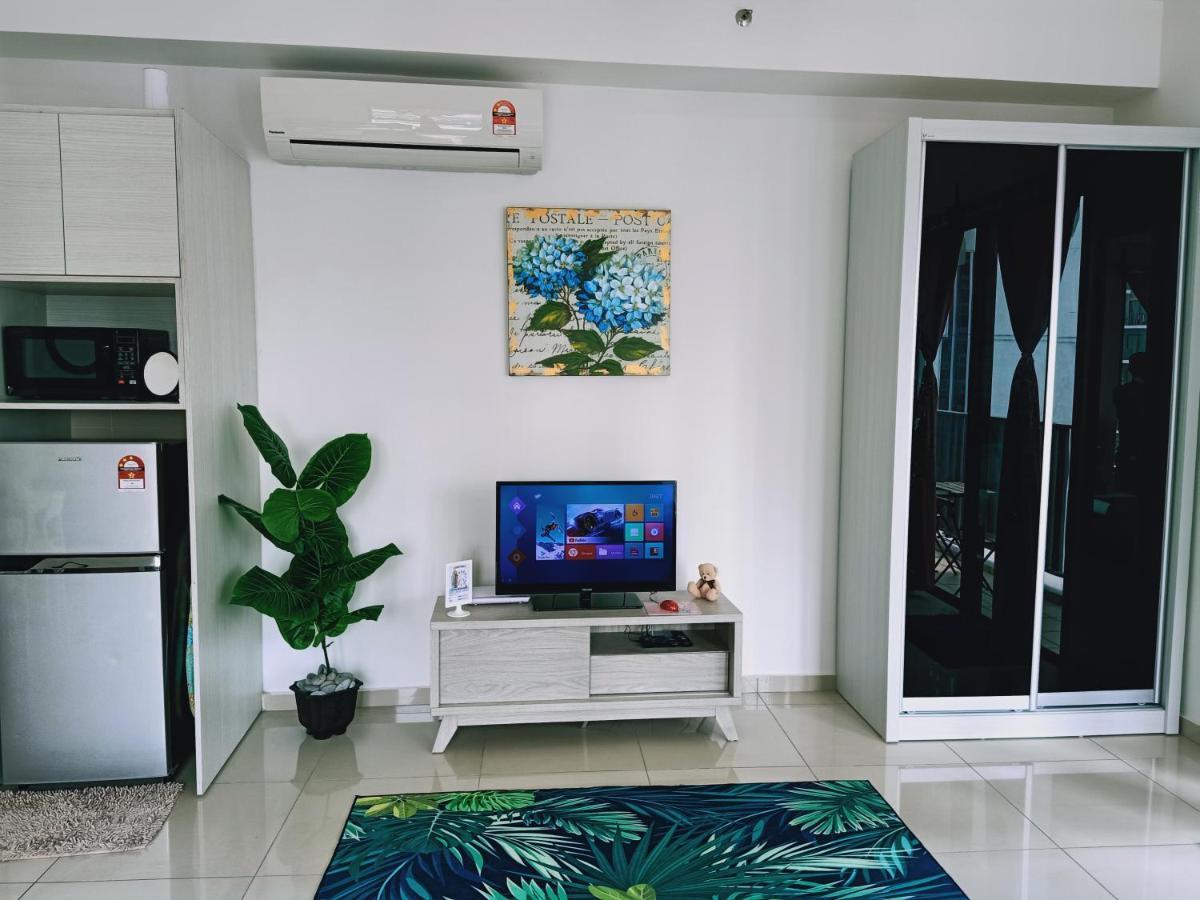 D'Gunduls Homestay Studio By Dgh I-City Shah Alam Bagian luar foto